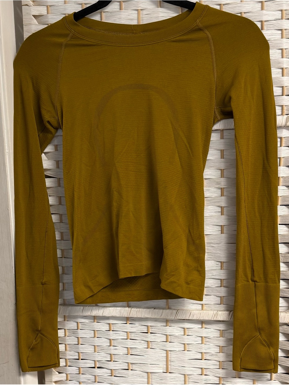 Lululemon Women’s Cropped Long-Sleeve Crewneck Top Size 2